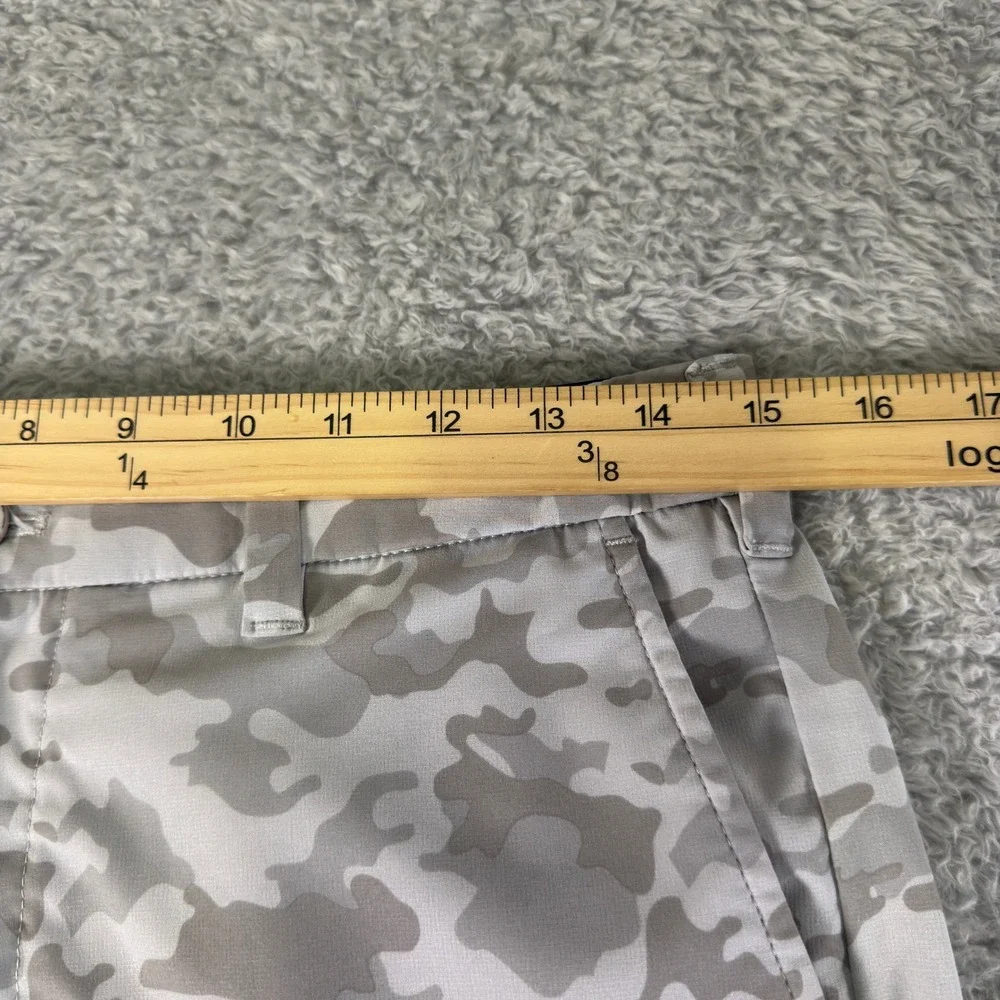 Mizzen+Main Helmsman Mens Performance Golf Shorts 30W Grey White Camo Stretch 8L